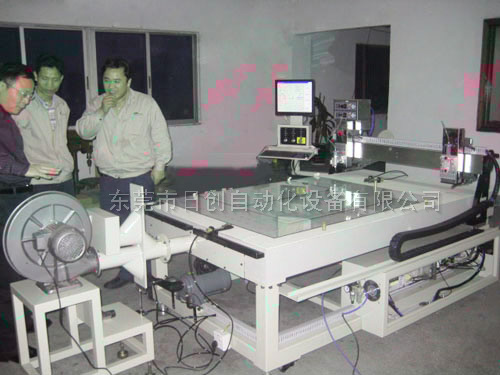 非標(biāo)點膠機